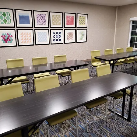 Holiday Inn Express & Suites Lincoln City By Ihg-3